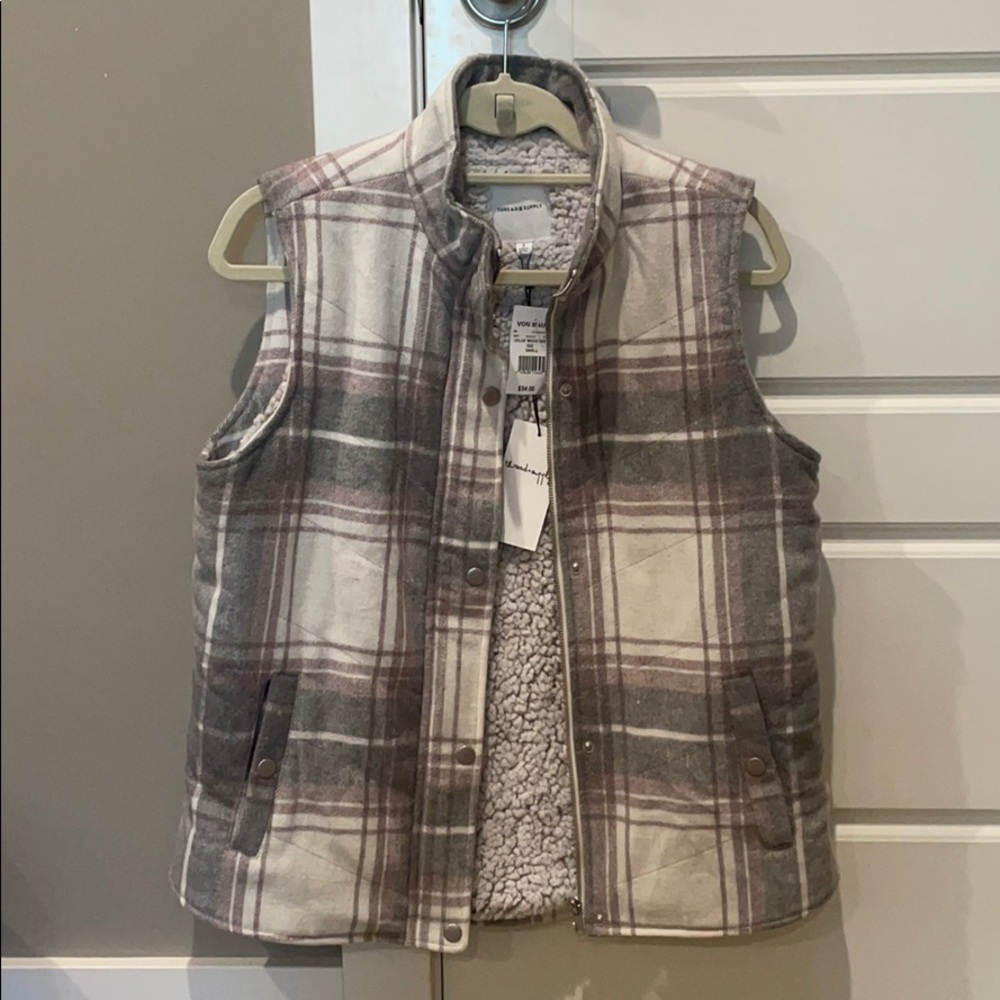 Thread and Supply Vest, size S